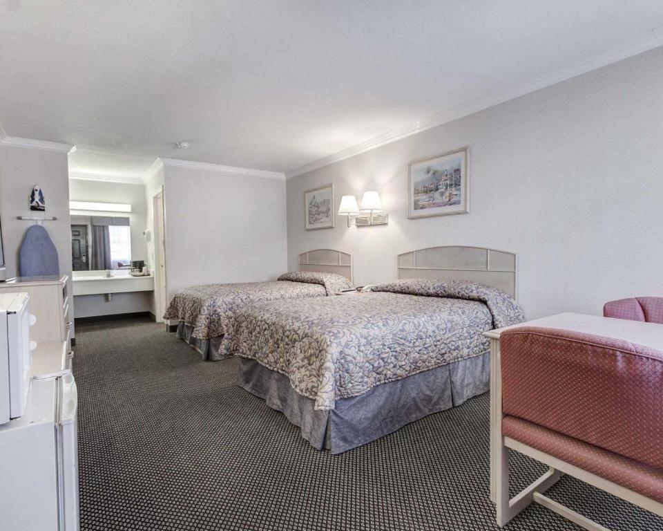 Econo Lodge Van Horn Eksteriør bilde
