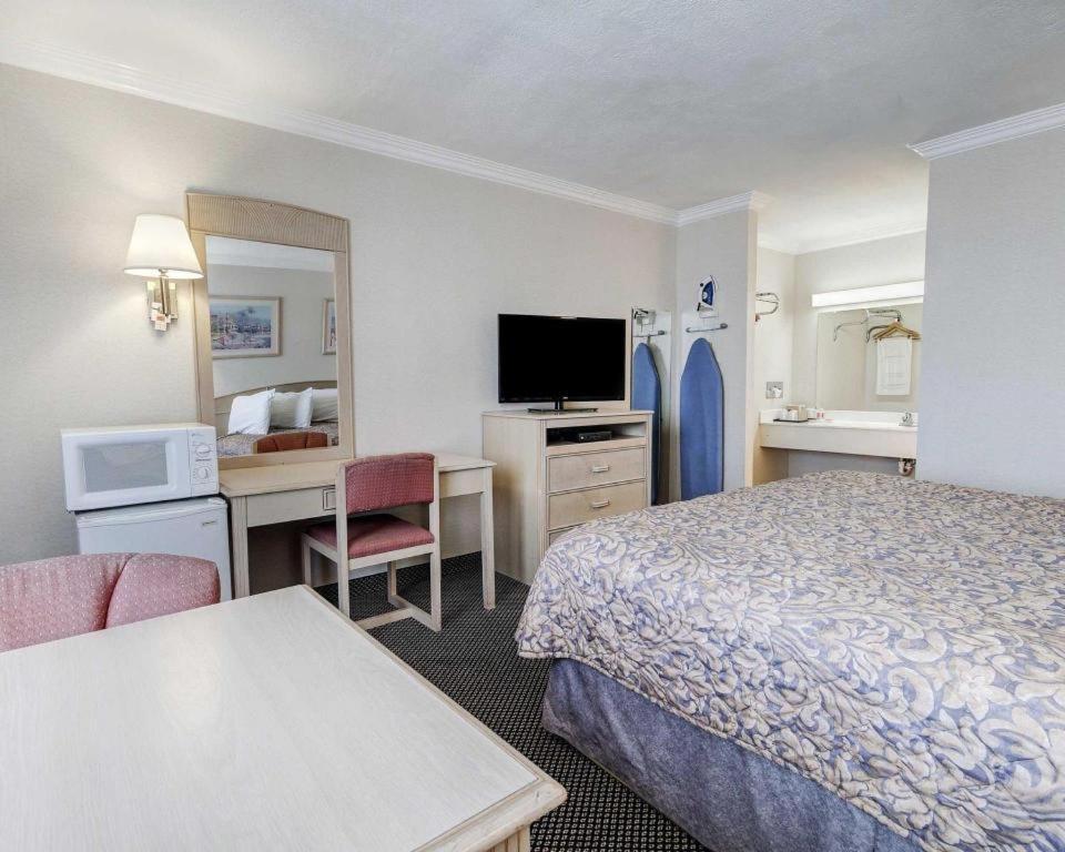 Econo Lodge Van Horn Eksteriør bilde